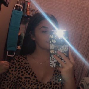 Meet your Posher, Taylor